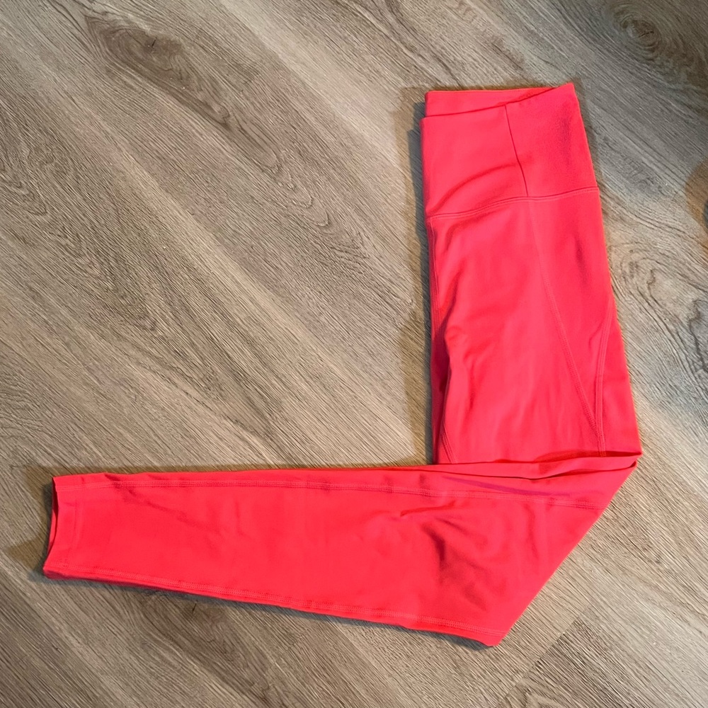 NWT Girlfriend Collective Geranium Compressive High-Rise Legging size Small